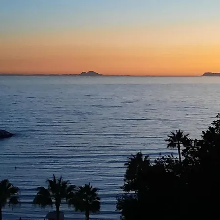 Apto El Faro Puerto Deportivo Apartment Marbella