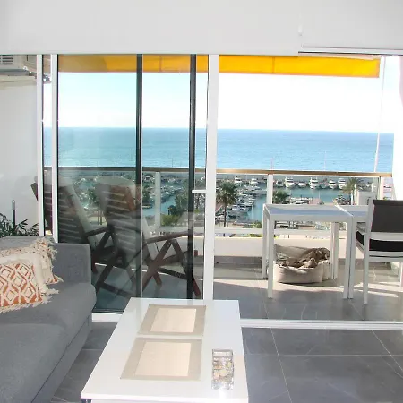 Apto Puerto Deportivo El Faro Apartamento