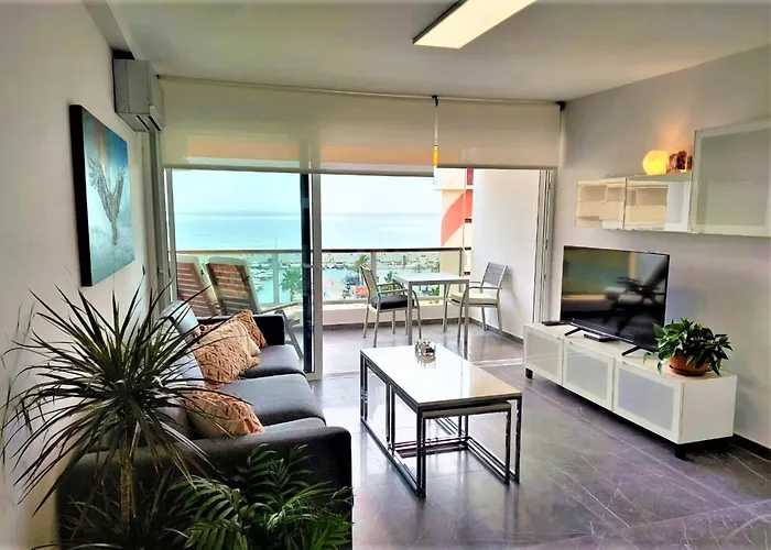 Apto El Faro Puerto Deportivo *